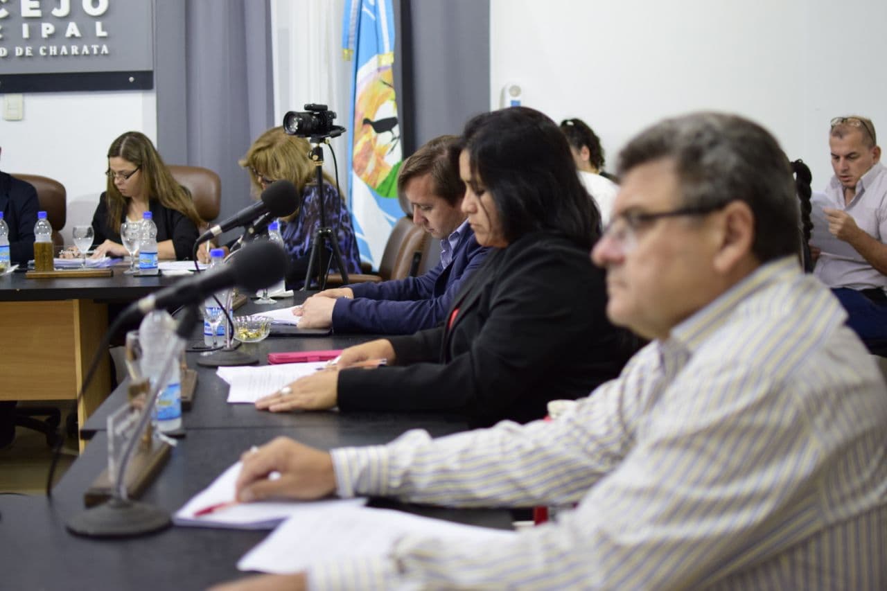 Concejo del municipio de Charata en Sesion